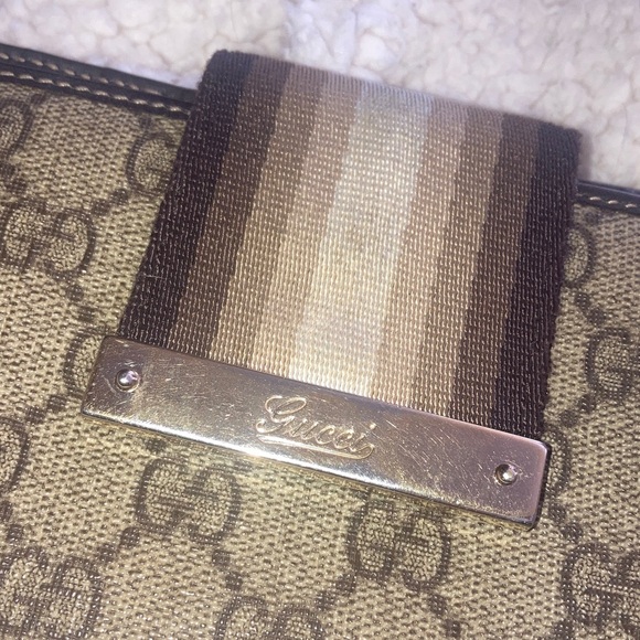 Gucci Beige and Brown Stripe Wallet - Picture 2 of 6